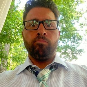 Meet your Posher, Raymond